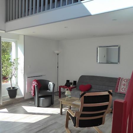 Dans Un Jardin Villa Apremont-la-Foret Exteriör bild